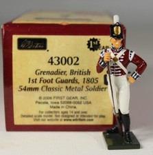 W BRITAINS The Reds  Blues 1st Foot Guards Set 43002 MIB
