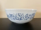Vintage Pyrex Colonial Mist #404 Mixing Bowl
