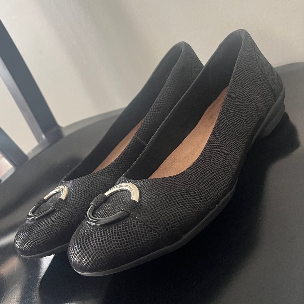 Clark’s UnStructured Flats, black, python, leathe… - image 1