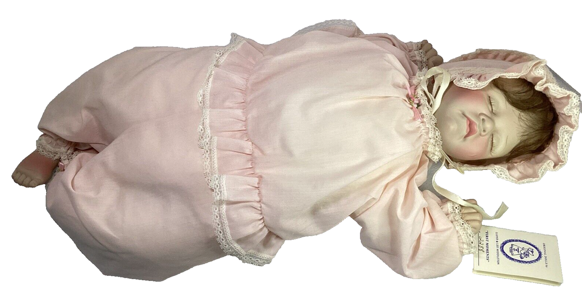 1983 Lee Middleton Baby Doll First Moments 21