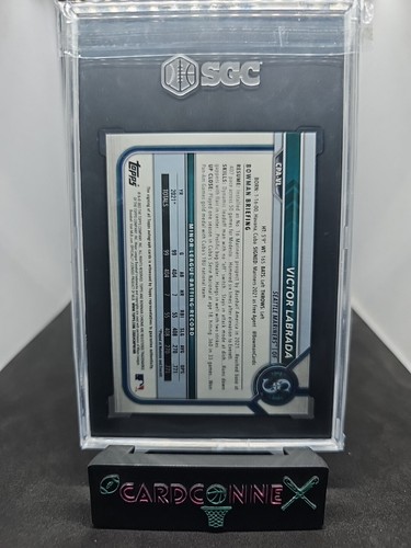 2023 Bowman Chrome Victor Labrada 1st Auto SGC 10 Auto 10 Seattle Mariners - Picture 2 of 2