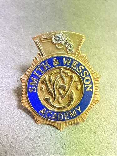 Spilla da bavero vintage Smith And Wesson Academy Gemma Stato Taiwan - Foto 4 di 4