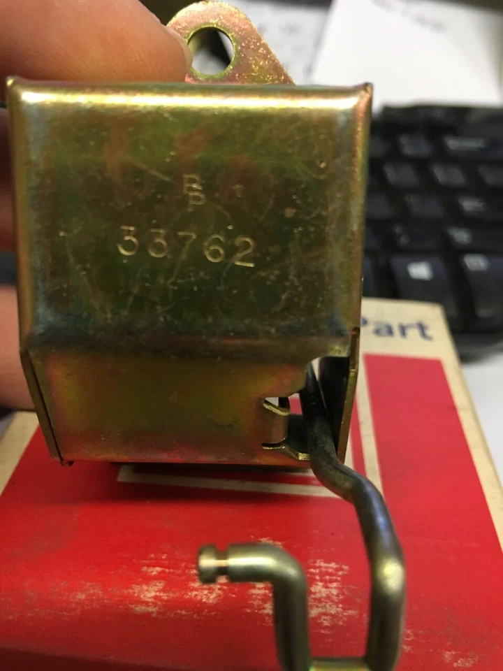 GM 1967 Oldsmobile 442 Cutlass Toronado Choke Stat Coil Manifold Thermostat V8 - Image 2 of 4