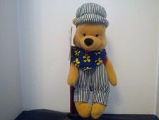 DISNEY Store CHOO CHOO POOH 8" Mini Bean BAG New with Tag