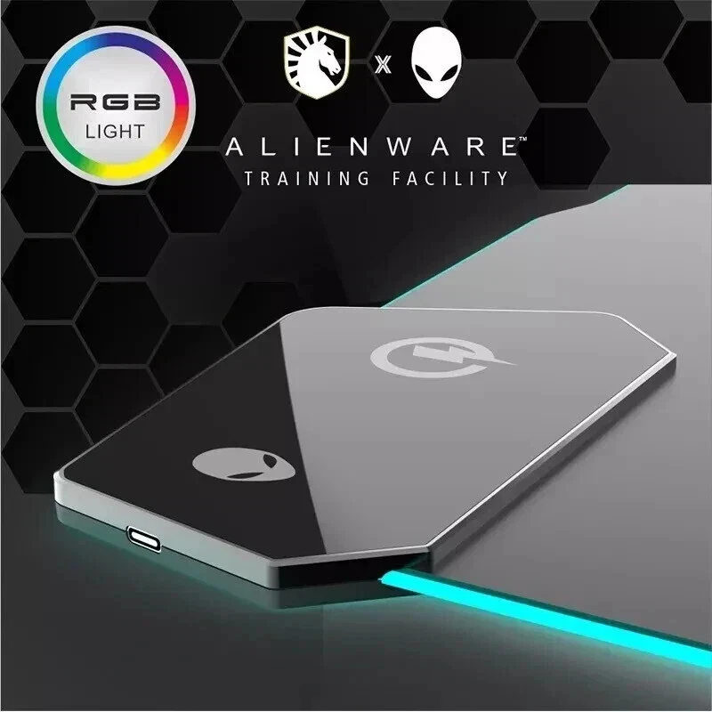 ALIENWARE RGB Game Mouse Pad 15W Qi Wireless Phone Charging Desk - Image 3 of 3