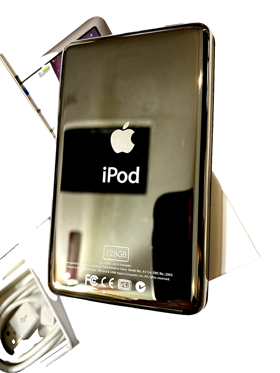 iPod classic第7世代 SD128GB 銀　2000mAh 綺麗なiPod classic第7世代 SD128GB 銀 シルバー 綺麗なApple iPod