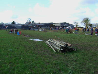 Foto 6x4 Verkaufstag Langley Common\/SK2937 Der Inhalt der Farm ist ab 2007
