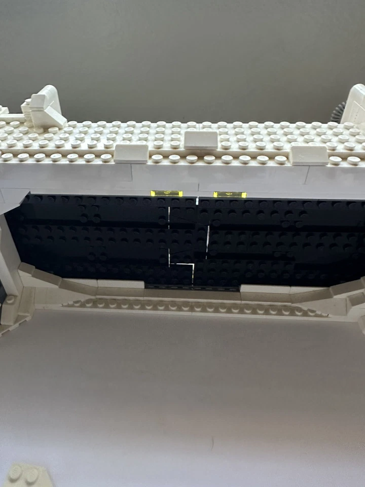 LEGO Star Wars: Assault on Hoth (75098) - Image 3 of 4