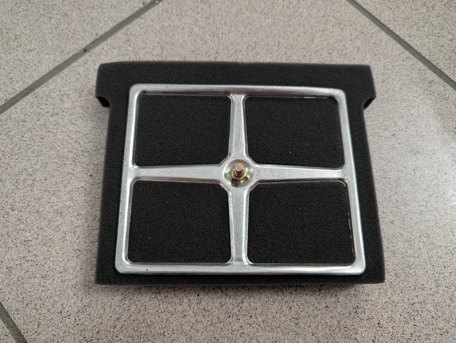 DESCRIZIONE DELL'IMMAGINE