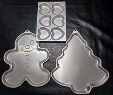 3 Wilton Large Cookie Pans Christmas Tree, Gi...