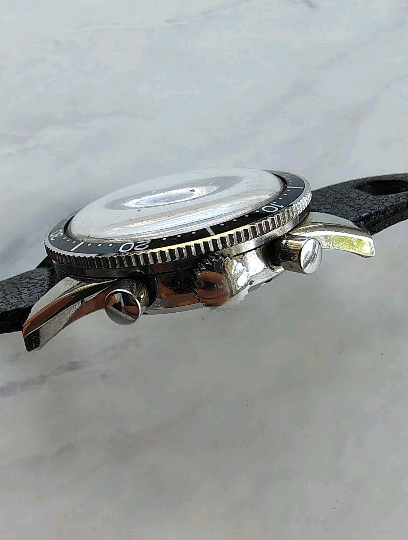 Vintage Wakmann Gigandet Big Boy Diver Chronograph Mens Watch 56735 Running image 4