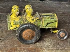 VINTAGE MARX TOYS JUMPIN JEEP WIND-UP with 4 SOLDIERS WORKS For Parts Or Repair