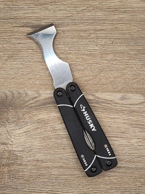 #ad HUSKY TOOLS PAINTERS MULTI TOOL 4 1 4quot; LONG CLOSED TSA Confiscated $12.99