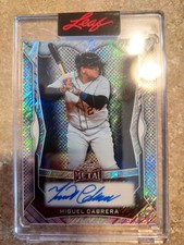 MIGUEL CABRERA 2025 LEAF SPECTACULAR ENCASED Blue Crystal Auto 3/9 TIGERS HOF