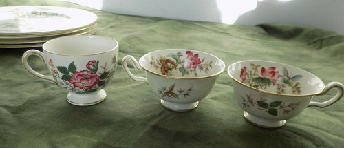 Wedgewood Charnwood Collection - 18 pieces - Picture 7 of 12