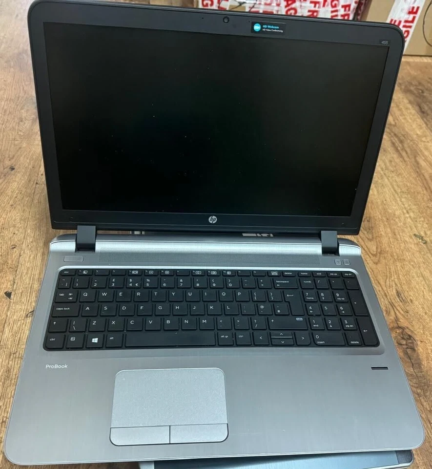 HP ProBook 455 G3 AMD A10 Radeon R6 7410,  1.80GHZ 16GB RAM,  256GB SSD - Image 2 of 2