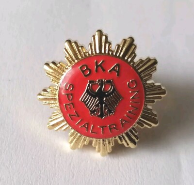 Abzeichen Pin Polizei BKA Bundeskriminalamt Spezialtraining 
