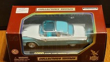 Road Legends 1955 Ford Crown Victoria NiB 