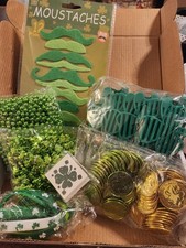188pcs St Patricks Day Party Favors Set Shamrock Beads Glasses Coins Kids Adults