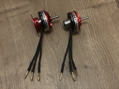 E-Max CF 2805 Brushless Motoren ø28mm ø3mm Welle für 5-6'' Props 7-9V 2Stk.