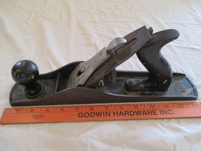 Vintage Stanley Bailey No 5 Wood Plane Planer Smooth Bottom Wood Handles. Nice.
