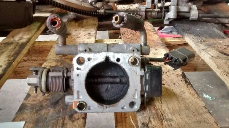 Controlador de carrocería del acelerador izquierdo sin doble turbo compatible con 90-92 300ZX 434117 Foto 3 de 4