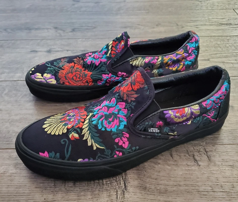 VANS Classic Slip On Festival Satin Skate Shoe Sz Men 10 Wmns 11.5 Black Floral - Image 3 of 4