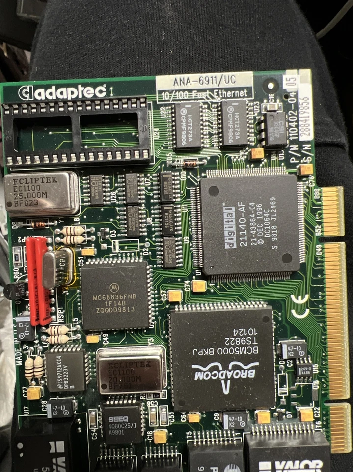 Adaptec ANA-6911/UC 10/100 fast ethernet card 110402-0405 BNC 15-pin RJ-45 Coax - Image 2 of 4