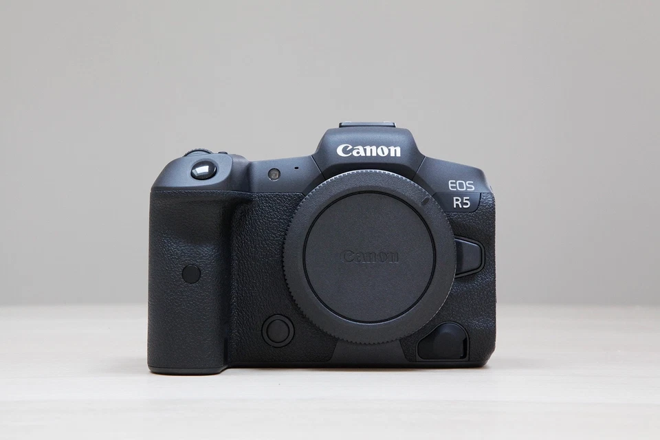 Canon EOS R5, photo 2 sur 5