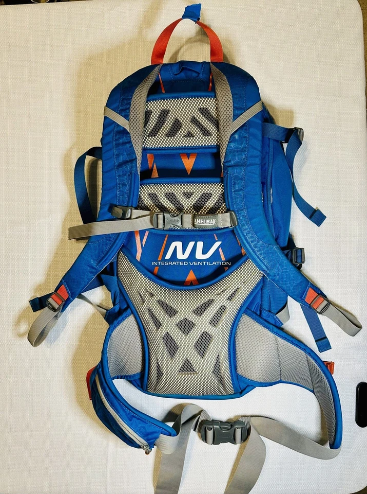 Mochila de hidratación CamelBak Fourteener 20 azul/naranja sin vejiga Foto 2 de 4