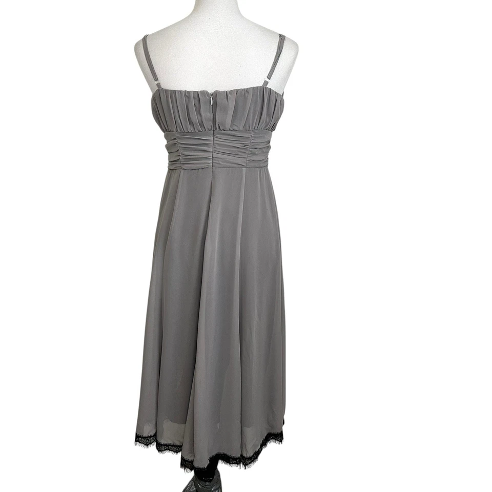 Vestido midi vintage de chifón Johnathan Martin talla 6 gris forrado ribete de encaje Foto 2 de 4