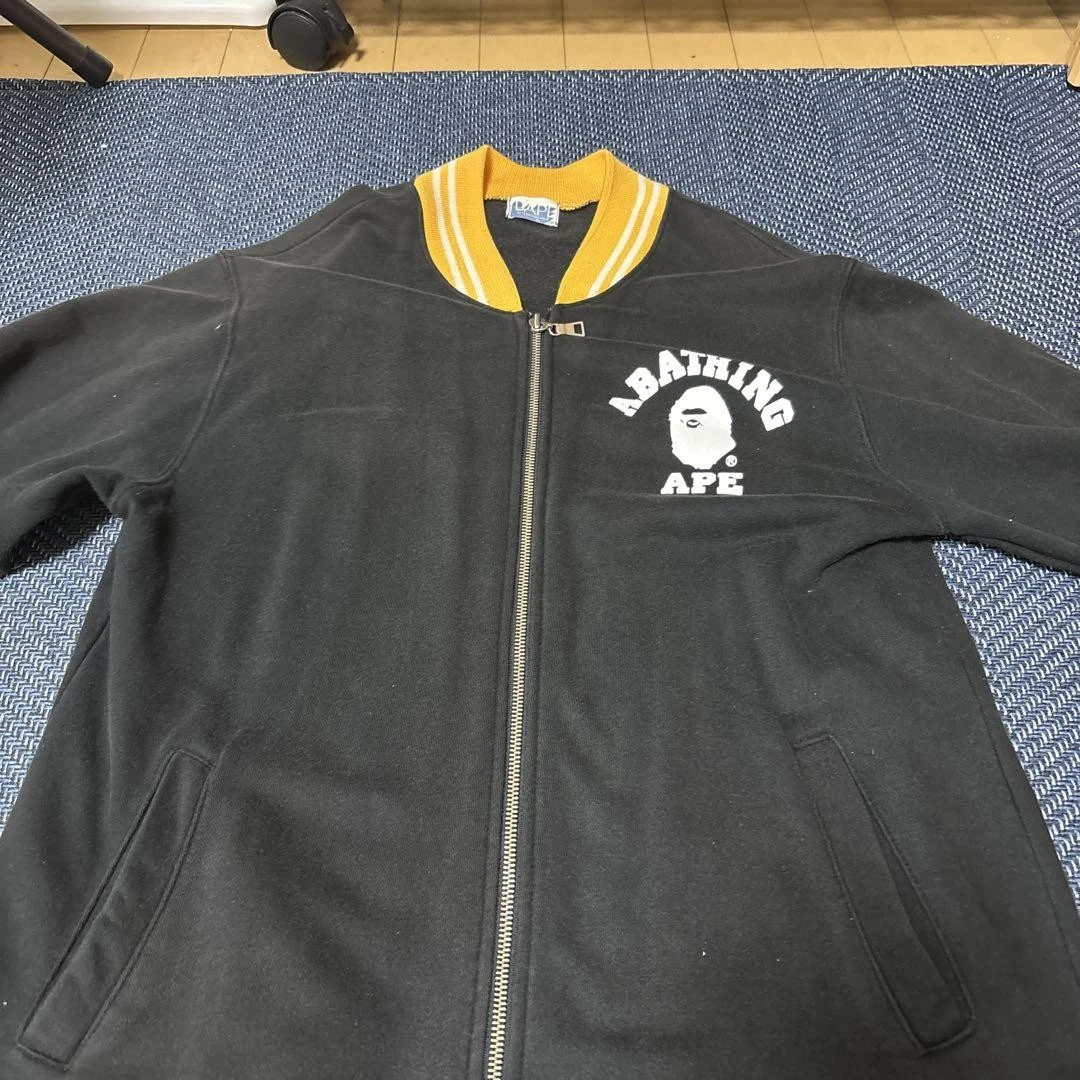 A BATHING APE (BAPE) Giacca Bape UOMO Nero Giallo JP taglia XL usata in ottime condizioni