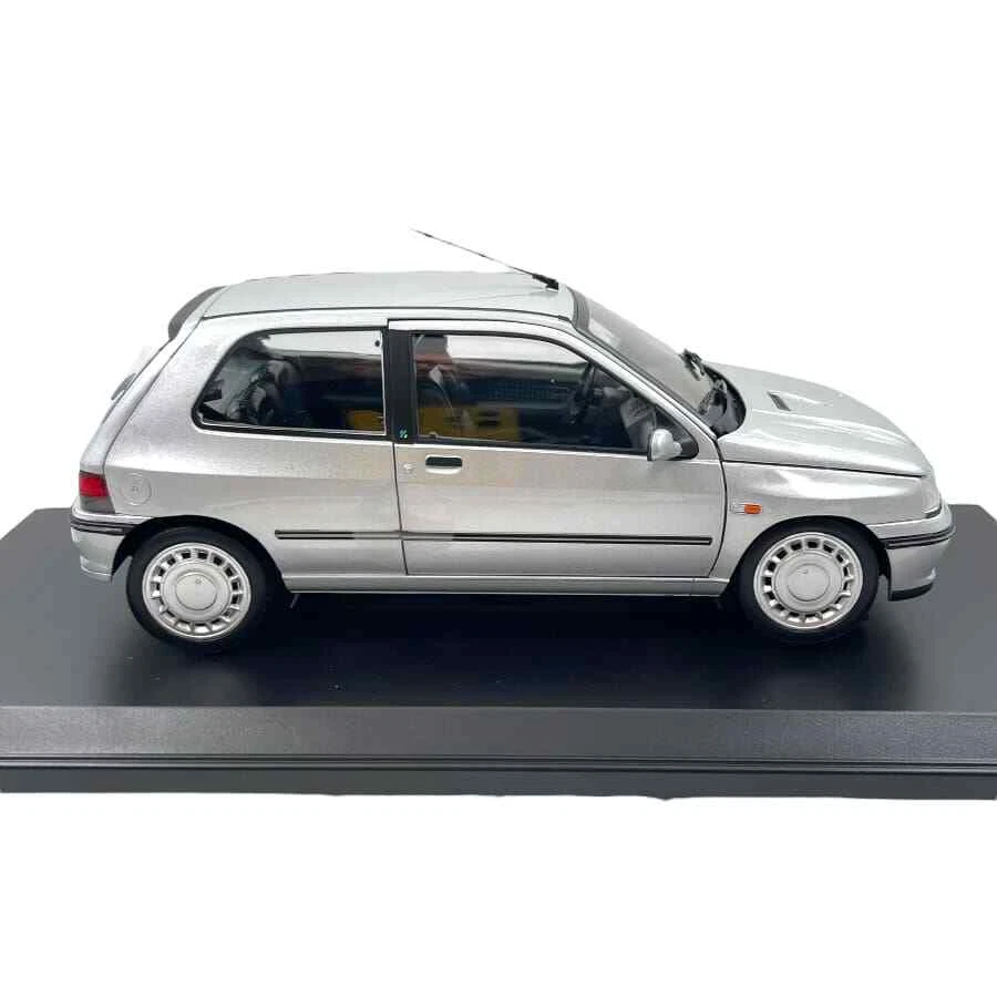 Modellino Auto Norev 1/18 Renault Clio 16S Grey - Immagine 3 di 4