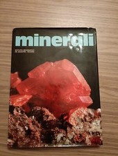 {BN04} - Minerali Istituto geografico de Agostini - meraviglie della natura
