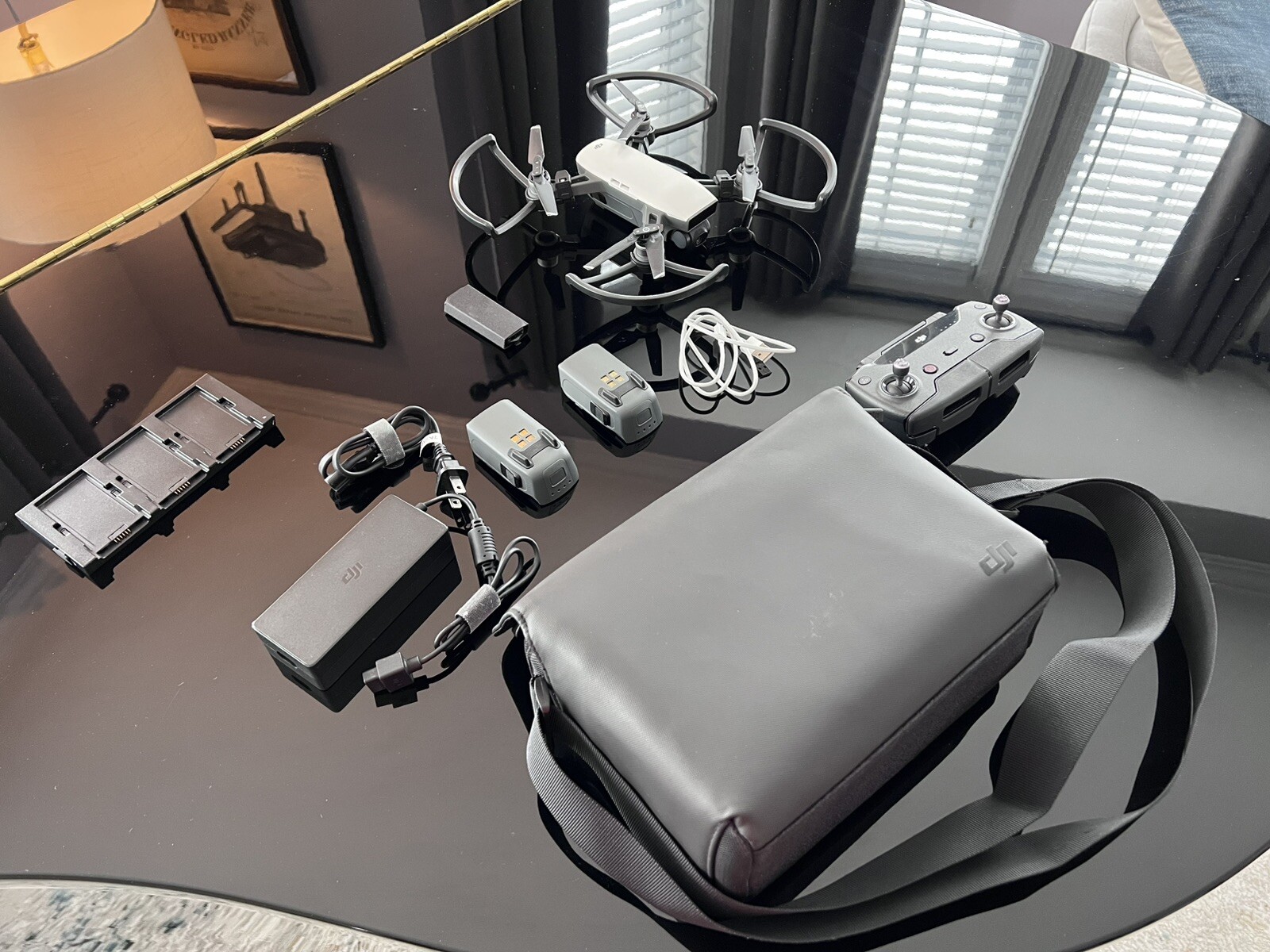 DJI Spark Fly More Combo HD Camera Drone Alpine White - 3 Batteries, Controller!-image