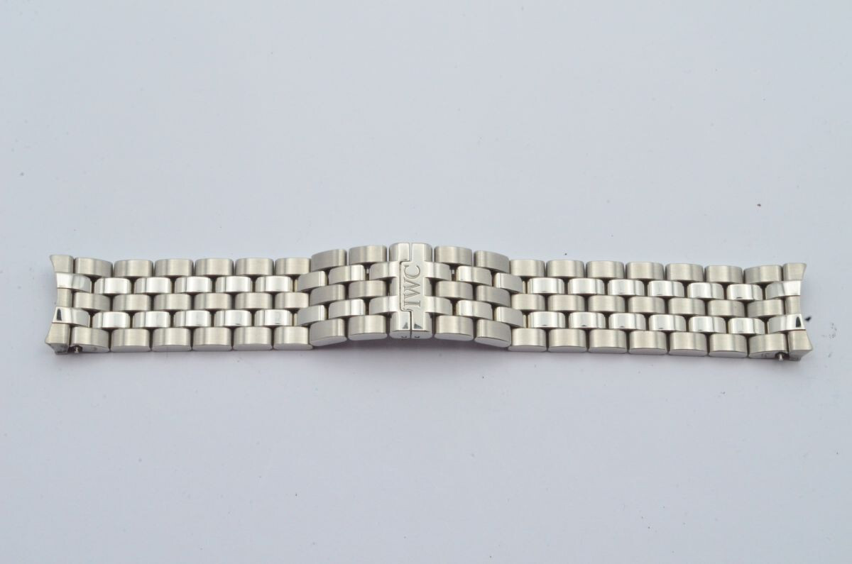 IWC Vintage 17mm Men's Watch Steel Band Like New Rare