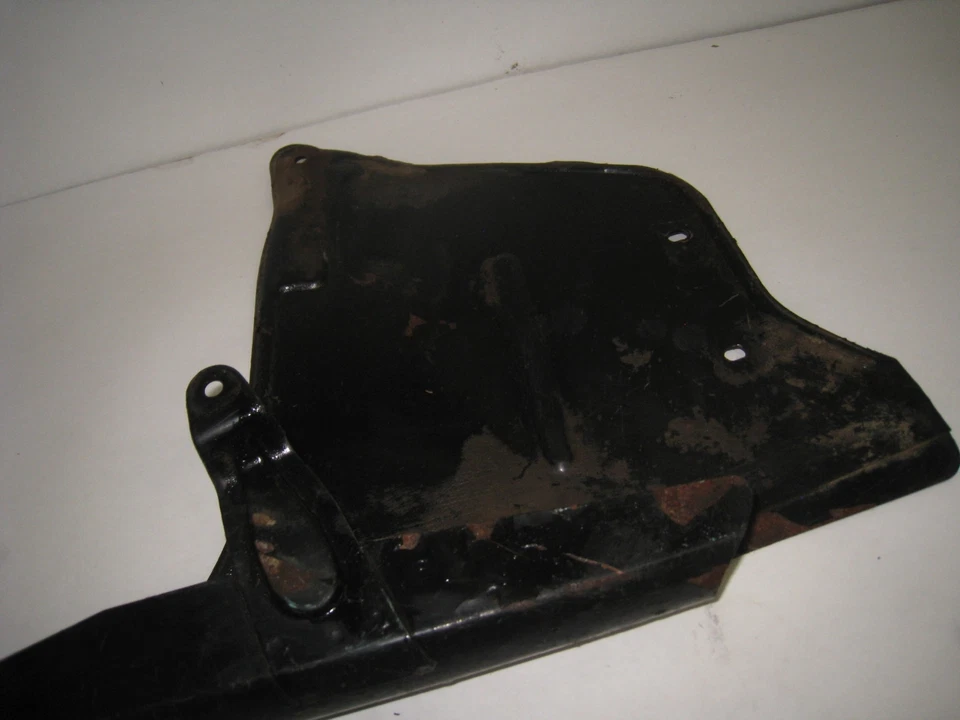 1977 HARLEY DAVIDSON SX250 CHAIN GUARD - Image 3 of 4