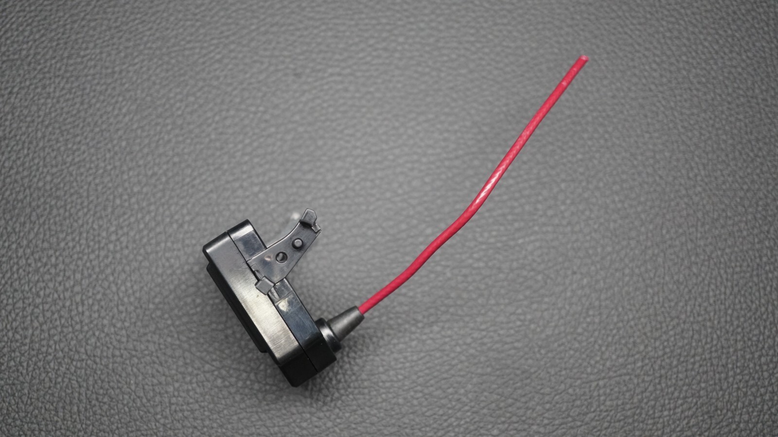 GENUINE MERCEDES BENZ W205 W253 X253 W213 WING MIRROR GPS ANTENNA