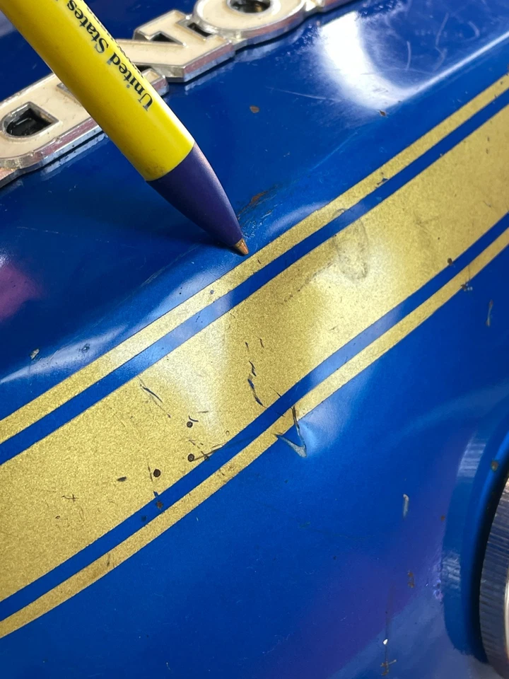 Honda CL450 1969 Scrambler HM294 OEM tanque de gasolina CL 450 ¡Limpio! Azul caramelo Foto 3 de 4