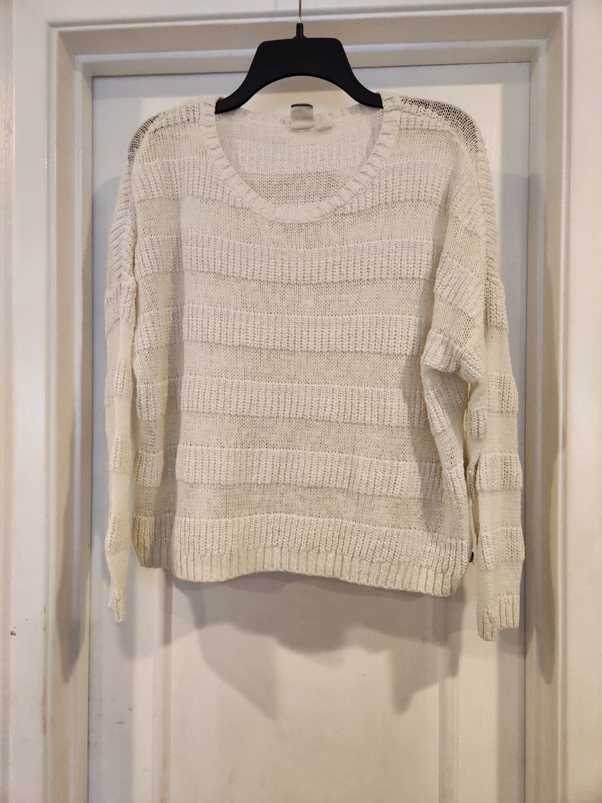 Roxy Sweater White Size Large - image 1