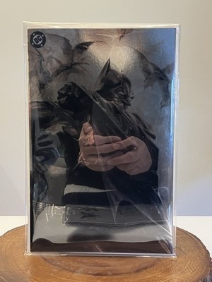 BATMAN #1 - GABRIELLE DELL'OTTO   NYCC 2025 EXCL FOIL LTD 427/1000   CAPNOM
