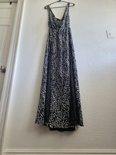 ASOS Black and White V-Neck Floral Maxi Dress Size 10