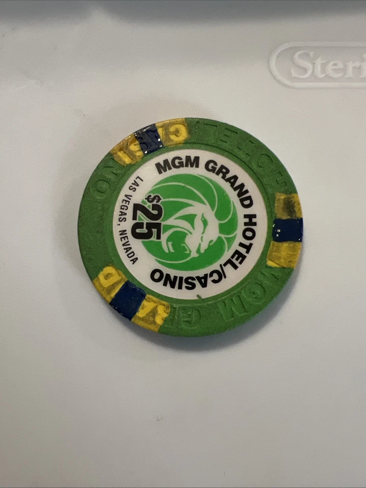 MGM Grand Hotel/Casino Las Vegas, Nevada $25 Casino Gaming Chip. - Image 2 of 2