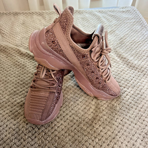 Steve Madden Maxima Sneakers | eBay display picture 1