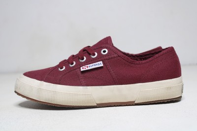 superga maroon