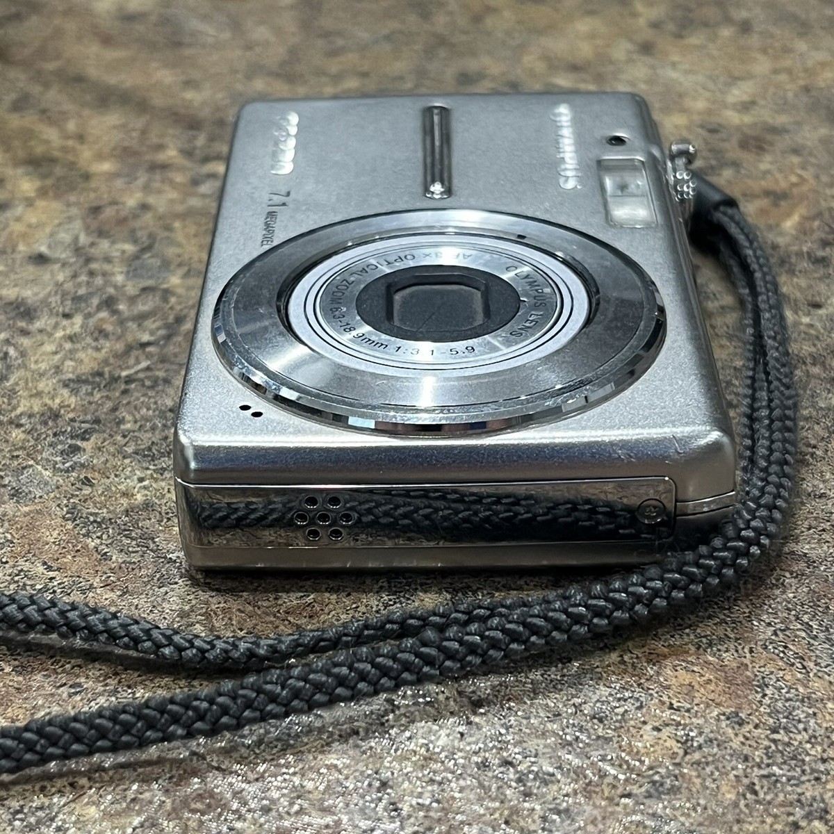 Olympus FE FE-230 7.1MP Digital Camera - Silver for sale online | eBay