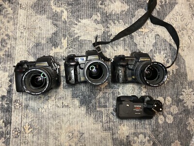 Olympus Camedia E-20N Lot Of 3 Cameras Tested Working READ About Grips