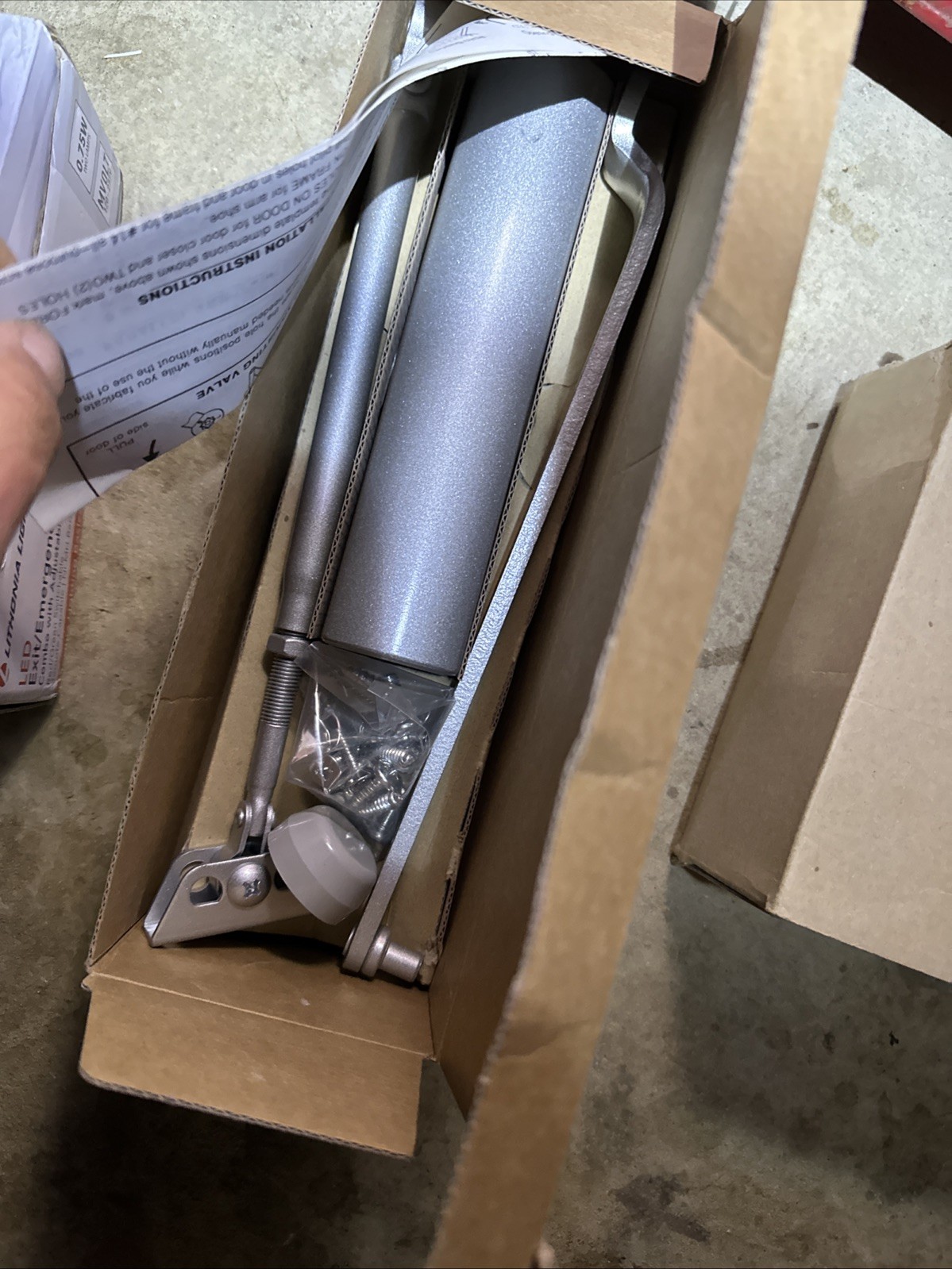 International Door Closers Model 883 Aluminum Surface Closer Made In USA New