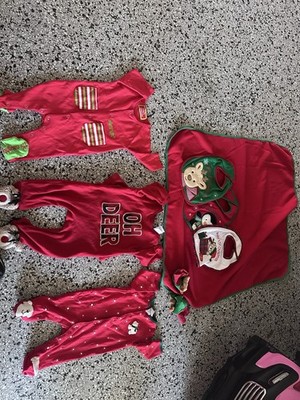 Holiday clothing and accessories 3 to 9 month old sleepsuits, blanket &bibs