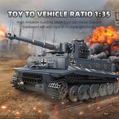 MOULD KING 19004 RC Pneumatic Airport Rescue Vehicle Building Set | 6.653 Teile